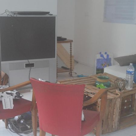 Chez Vonette Villa Rosay  Buitenkant foto